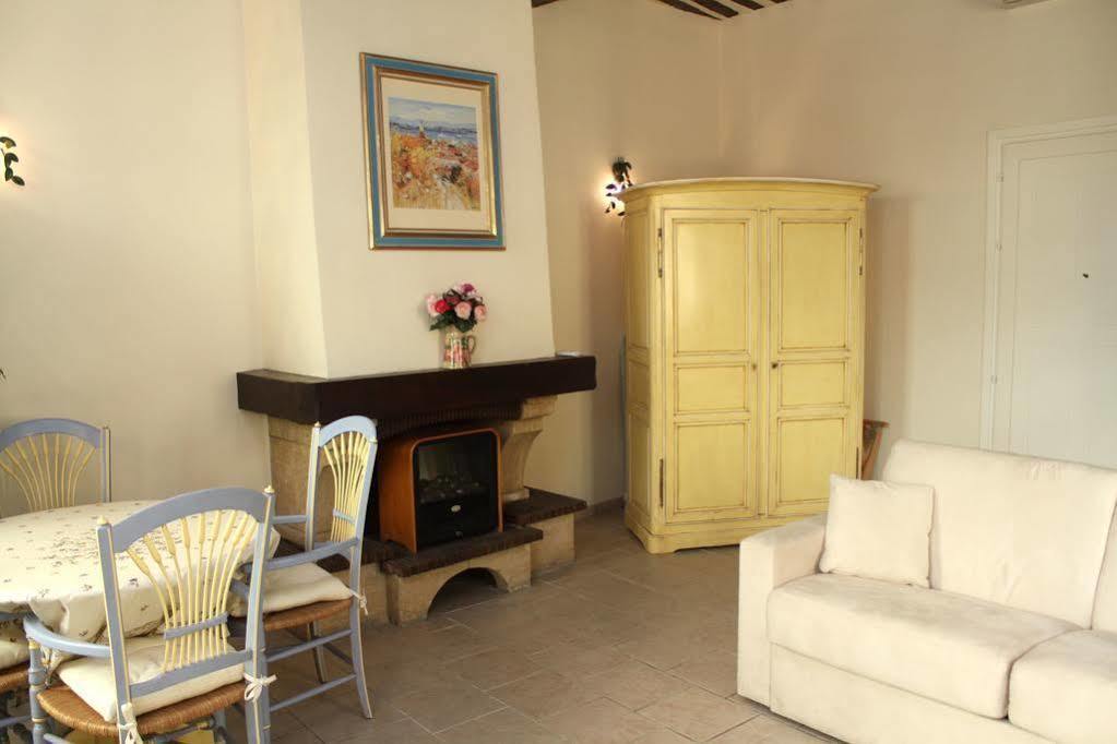 Very Charming Studio Apartment On Port In Cannes A Short Walk To Palais With Aircon And Internet 411 Eksteriør bilde