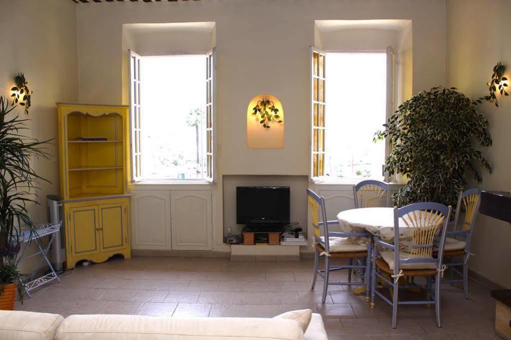 Very Charming Studio Apartment On Port In Cannes A Short Walk To Palais With Aircon And Internet 411 Eksteriør bilde