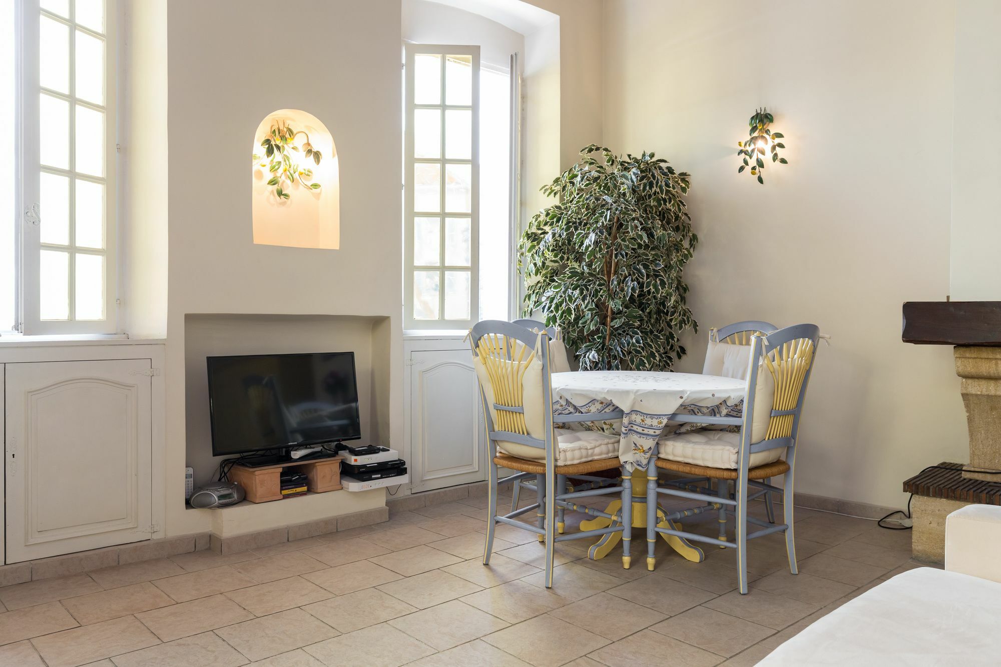 Very Charming Studio Apartment On Port In Cannes A Short Walk To Palais With Aircon And Internet 411 Eksteriør bilde